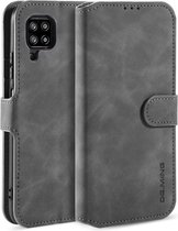 caseme - Hoesje geschikt voor Samsung Galaxy A42 - met magnetische sluiting - ming serie - leren book case - grijs