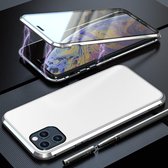 Voor iPhone 11 Pro Max schokbestendige magnetische attractie lederen bord + beschermhoes van gehard glas (zilver)