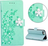 Voor iPhone SE 2020 Diamond Encrusted Plum Blossom Embossing Pattern Horizontale Flip lederen hoes met houder & kaartsleuven & portemonnee & lanyard (groen)