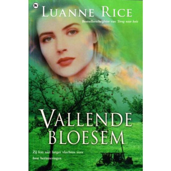 Boek "Vallende Bloesem" van Luanne Rice. Cover met portret van vrouw, boom met bloesems, en karretje.