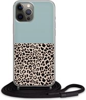 iPhone 12 Pro hoesje met koord - Luipaard mint | Apple iPhone 12 Pro case |