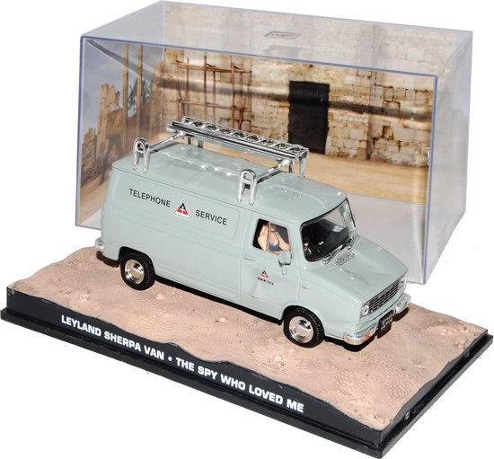 Leyland Sherpa Transporter van  James Bond
