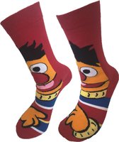 Verjaardag cadeautje voor hem en haar - Ernie Sokken - Tekenfilm Sokken - Leuke sokken - Vrolijke sokken - Luckyday Socks - Sokken met tekst - Aparte Sokken - Socks waar je Happy v