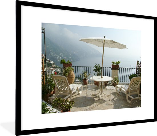 Photo en cadre - Terrasse avec vue en Italie Cadre photo noir avec  passe-partout blanc... | bol.com