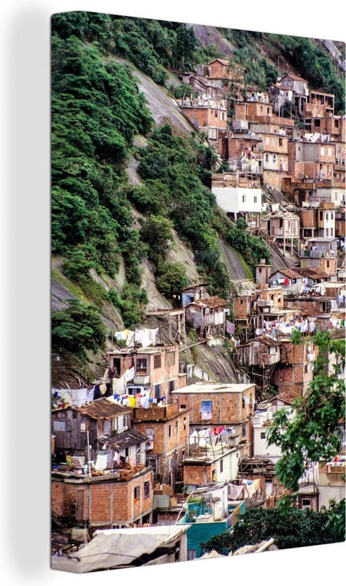 Canvas schilderij 120x180 cm - Wanddecoratie Mooi beeld van een Favela tegen een heuvel in Rio de Janeiro - Muurdecoratie woonkamer - Slaapkamer decoratie - Kamer accessoires - Schilderijen
