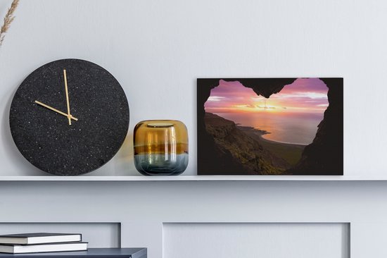 Ouverture en forme de coeur d'une grotte avec vue sur un magnifique coucher de soleil sur Lanzarote 30x20 cm - petit - Tirage photo sur toile (Décoration murale salon / chambre)