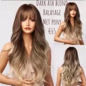 Pruik Wig 100%Monofibrehair net echt haar lichtgewicht Dark Ash Blond Balayage met pony