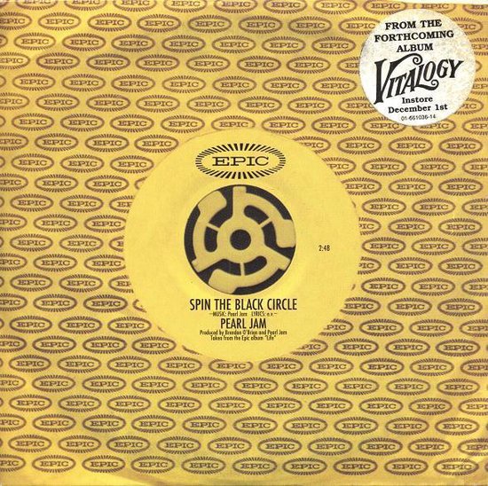 spin the black circle / tremor christ