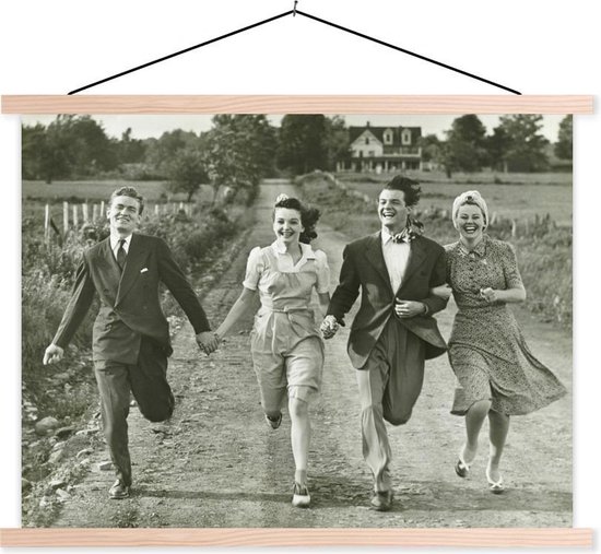 Vintage portrait de deux couples à la campagne en affiche textielposter noir et blanc lattes vierge 60x45 cm - Tirage photo sur plaque scolaire (décoration murale salon / chambre)