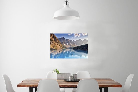 Moraine Lake près de la province de l'Alberta au Canada Poster 90x60 cm - Tirage photo sur Poster (décoration murale salon / chambre)