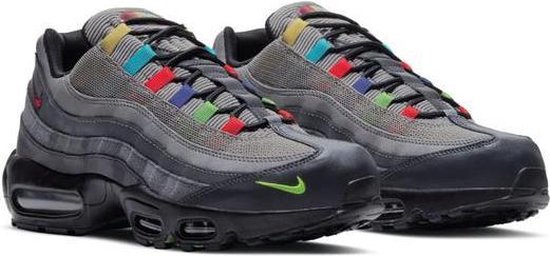 Nike - Air max 95 SE - Maat: 45 - CW6575-001 | bol.com