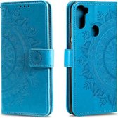 Voor Samsung Galaxy A11 Totem Bloem Reliëf Horizontale Flip TPU + PU Leren Case met Houder & Kaartsleuven & Portemonnee (Blauw)