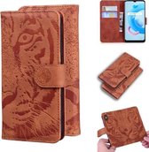 Voor OPPO Realme C20 Tiger Embossing Pattern Horizontale Flip lederen tas met houder & kaartsleuven & portemonnee (bruin)
