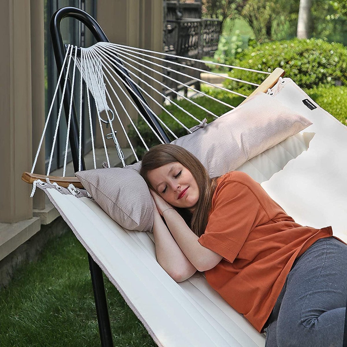 SONGMICS Hangmat, gewatteerd, met deelbare gebogen bamboestokken, met