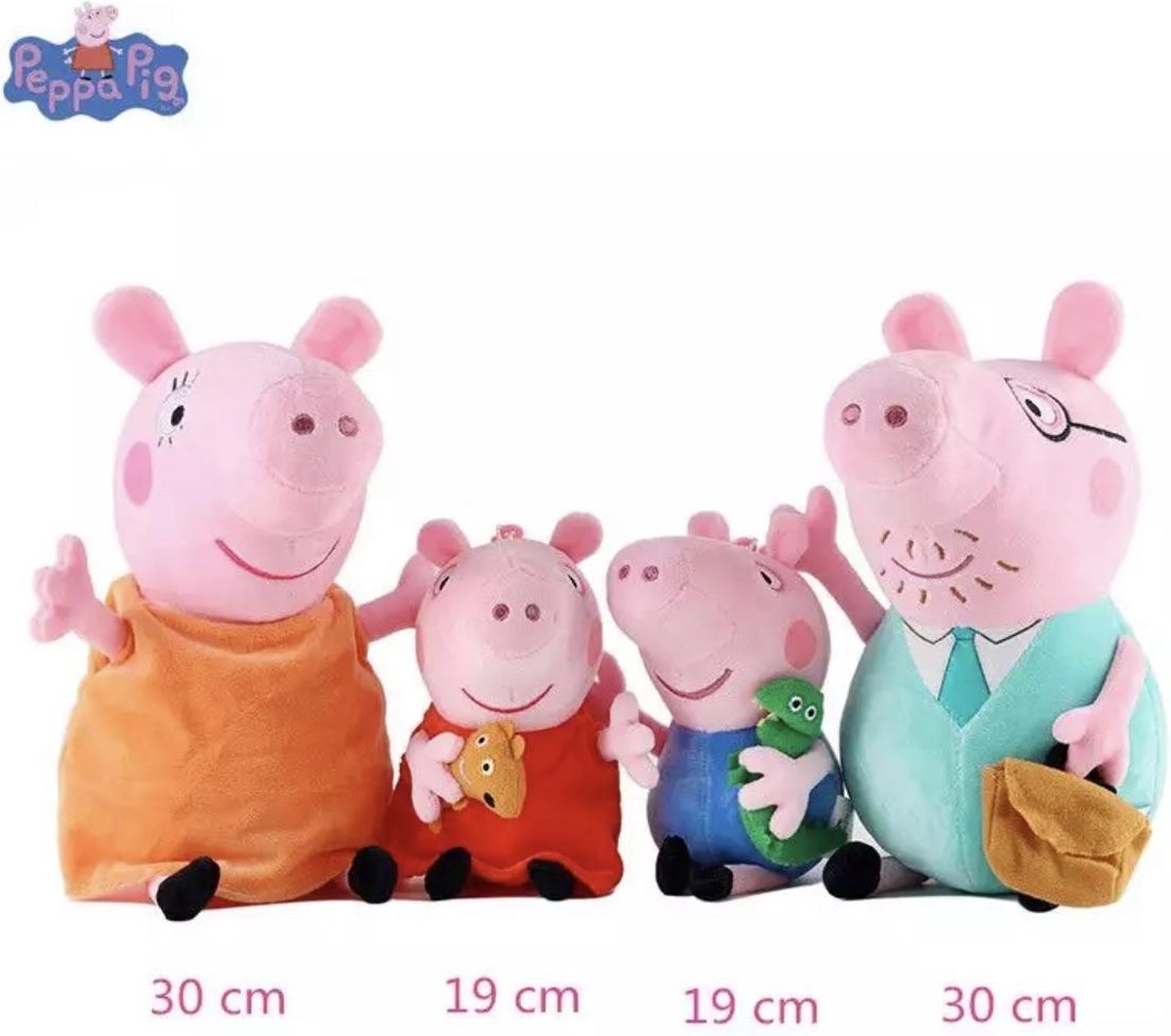 Afbeelding van product Peppa Pig knuffel familie - 19 cm 30 cm 4 stuks - Speelfiguren set - verjaardag