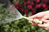 Waterspuit - Tuinslang - Spuitpistool aansluiting op tuinslang - Spuitpistool - Terras/tuin reiniger - Auto wassen - Bevestiging voor tuinsproeier