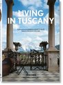 Bibliotheca Universalis- Living in Tuscany