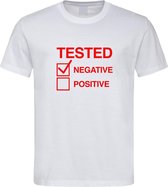 Wit T shirt met  " Tested Negative " print Rood size M