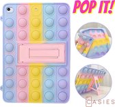 Casies hoes Geschikt voor Apple iPad Air 2020 (10.9 inch) Pop It Fidget Toy - Rainbow case - Gezien op TikTok - Soft cover hoesje - Fidget Toys