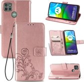 Voor Motorola G9 Power Vierbladige sluiting Reliëfgesp Mobiele telefoonbescherming Leren tas met lanyard & kaartsleuf & portemonnee & beugelfunctie (roségoud)