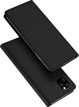 DUX DUCIS Skin Pro-serie schokbestendige horizontale lederen flip-hoes met houder en kaartsleuven voor iPhone 11 Pro (zwart)