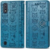 Voor Galaxy A11 Mooie kat en hond Embossing patroon Horizontale flip lederen tas, met houder & kaartsleuven & portemonnee & cartoon sluiting & lanyard (blauw)