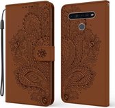 Voor LG K41s / K51s 3D Pauw Reliëfpatroon Horizontale Flip Leren Case met Houder & Kaartsleuf & Portemonnee & Lanyard (Bruin)