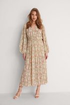 NA-KD Balloon Sleeve Overlap Structured Vrouwen Jurk - Big Flower Print - Maat EU 34