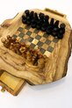 Afbeelding van het spelletje HappyWoods - Handgemaakte Olijfhouten Schaakspel met Lade - 35 cm - Olijfhouten Schaakbord met Schaak stukken - Schaakset - Schaakspellen – Schaakspel hout volwassenen – Schaakborden Kinderen (+ Gratis Beeswax )