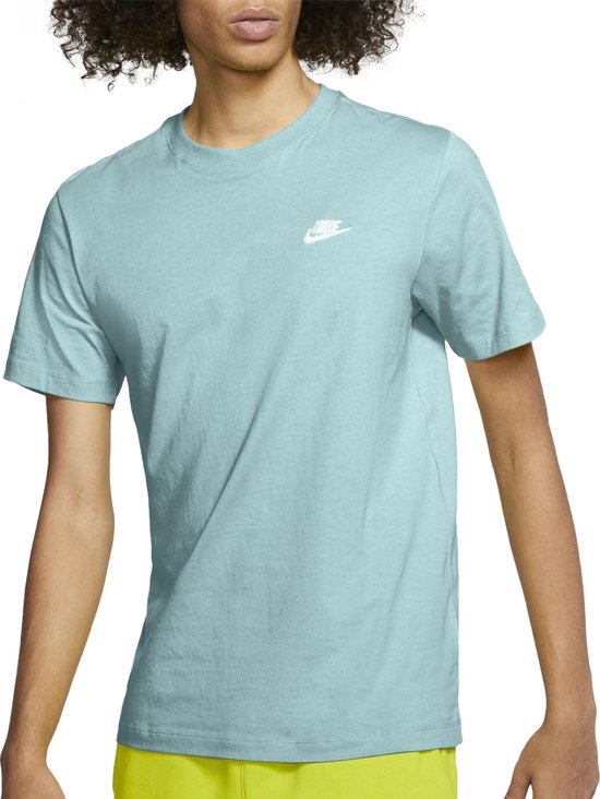 Nike Sportswear T-shirt - Mannen - lichtblauw - wit | bol.com