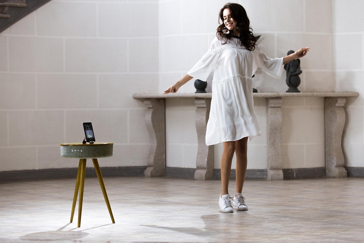 Salora Airtable (AW) - Bluetooth Speaker - 360 Sound - Accu - 2 USB charge