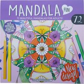 Mandala kleurboek 72 kleurplaten "Vlinders"
