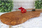 Snijplank, serveerplank, borrelplank, tapasplank - duurzaam - gemaakt uit olijfhout - 45 a 49 cm