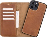 iPhone 12 Pro Max - Echt Leer Book Case - Bruin - Luxe Lederen Case - Wallet Case - Leren Hoesje - Uitneembare Bookcase
