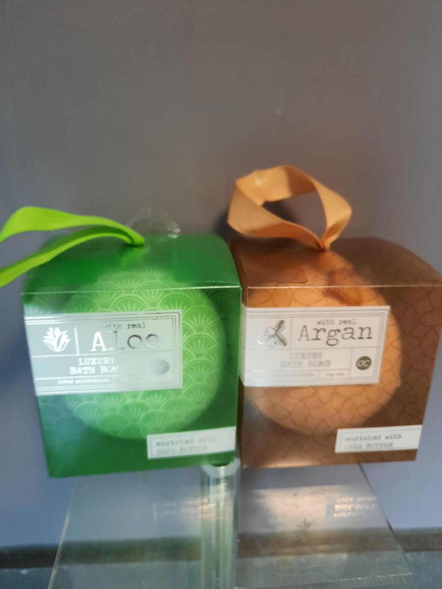 Goedkoopste bath bombs verrijkt met shea boter -met echte argan -met echte aloë vera - bruisballen voor bad - badbruisballen