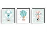 Poster Set 3 Panda Giraf Olifant in een Luchtballon - Kinderkamer - Dierenposter - Babykamer / Kinderposter - Babyshower Cadeau - Muurdecoratie - 40x30cm - Postercity