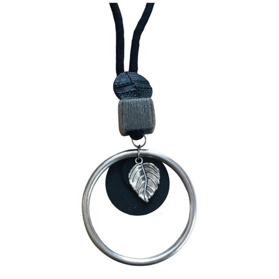 Ketting- zwart-touw metaal- ring- veertje-zilverkleur-7 cm- Charme Bijoux