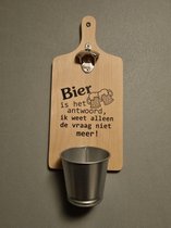 Broodplank - opener - Flesopener - Bier is het antwoord - Kado - Gift