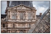 Close-up van de Piramide van het Louvre in Parijs - Foto op Akoestisch paneel - 150 x 100 cm