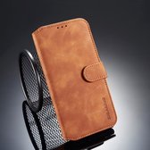 DG.MING Retro Oil Side Horizontal Flipphoes voor iPhone XR, met houder & kaartsleuven & portemonnee (bruin)