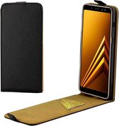 Voor Galaxy A8 (2018) Verticale flip lederen beschermhoes met kaartsleuf (zwart)