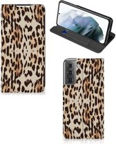 Smartphone Hoesje Geschikt voor Samsung Galaxy S21 FE Book Cover Leopard
