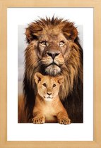 JUNIQE - Poster in houten lijst LION FAMILY -20x30 /Bruin & Oranje