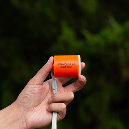 GIGA USB Pomp oplaadbaar| Draagbare oplaadbare mini elektrische pomp | Voor  matras... | bol.com