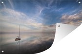 Muurdecoratie Zeilboot op het stille water van de zee - 180x120 cm - Tuinposter - Tuindoek - Buitenposter