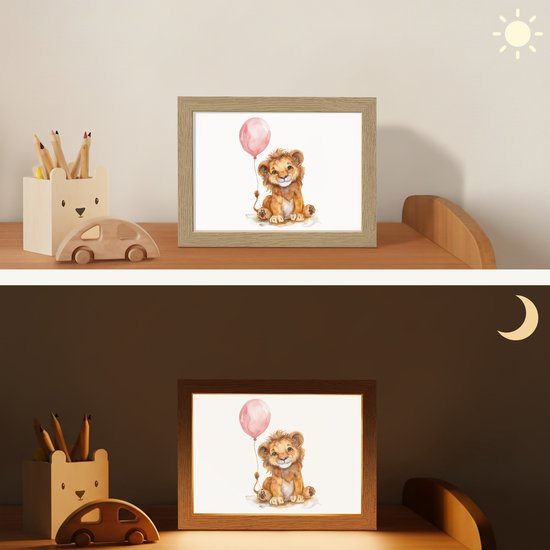 Nachtlampje 20x15 cm - Kinder lampje - Leeuw - Baby dier - Dieren - Roze ballon - Tafellamp kinderkamer - Slaapkamer lamp - Bedlamp kinderen - Kinderlampje stopcontact - Wandlamp babykamer - Nachtlampjes van OnlyWow — afbeelding 4
