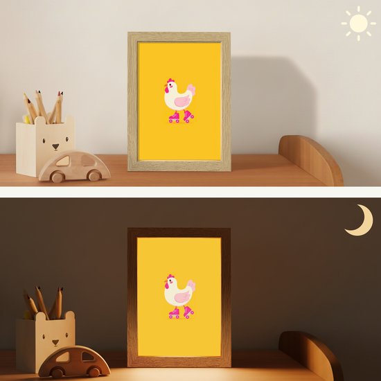 Nachtlampje 15x20 cm - Kinder lampje - Kip - Rolschaatsen - Geel - Tafellamp kinderkamer - Slaapkamer lamp - Bedlamp kinderen - Kinderlampje stopcontact - Wandlamp babykamer - Nachtlampjes van OnlyWow — afbeelding 4