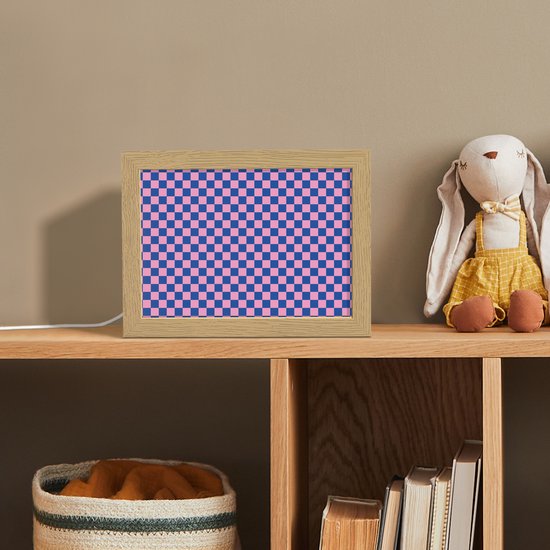 Nachtlampje 20x15 cm - Kinder lampje - Dambord - Blauw - Patroon - Roze - Tafellamp kinderkamer - Slaapkamer lamp - Bedlamp kinderen - Kinderlampje stopcontact - Wandlamp babykamer - Nachtlampjes van Merkloos — afbeelding 3