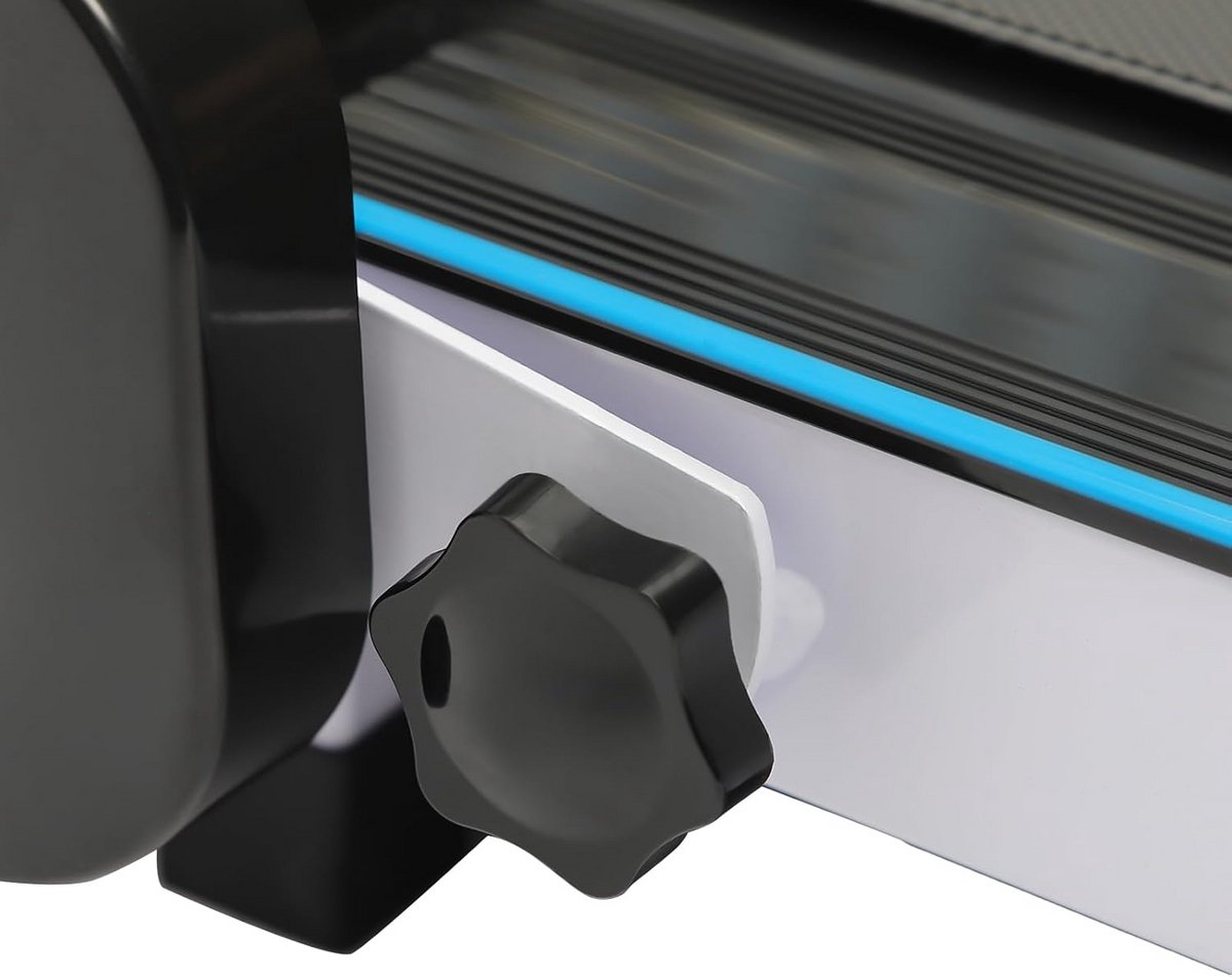 Ingeklapte Elektrische Loopband met LED-Display tot 10 km/u voor Thuisgebruik thumbnail 4