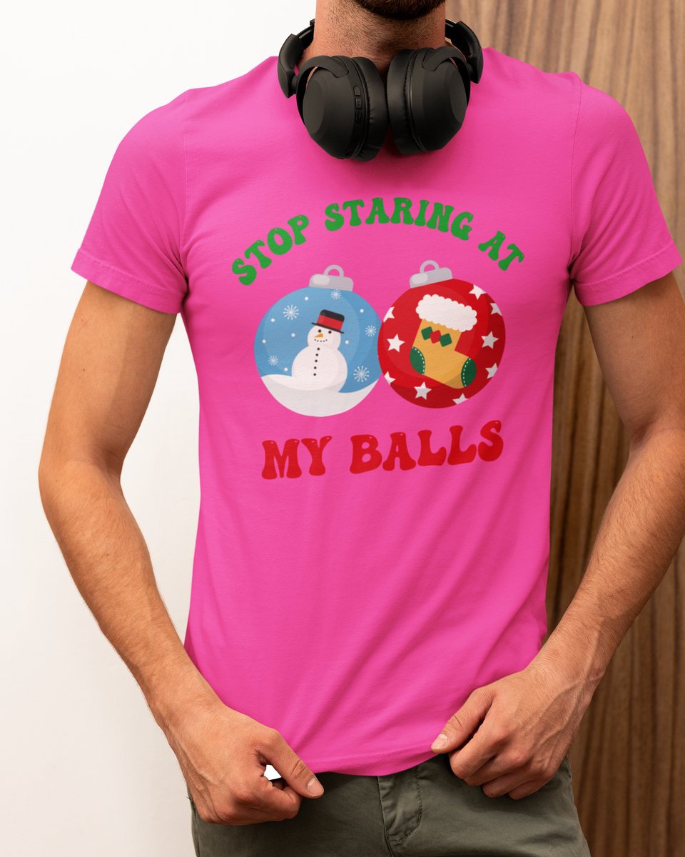 Stop Staring At My Balls Kerst - Kerst T-shirt Roze - Grappig T-shirt - Maat XL - Kerst Cadeau Mannen - Limited Edition